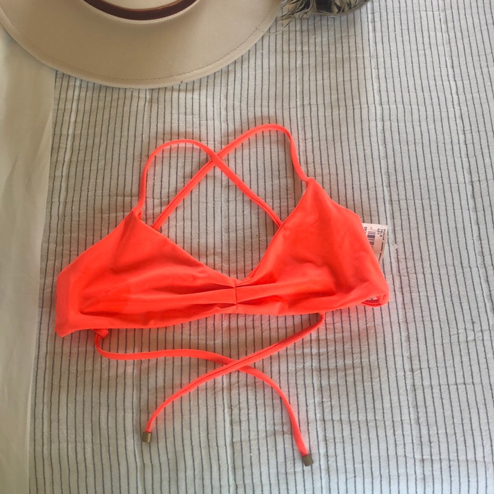 Woman’s vitamin A bikini top